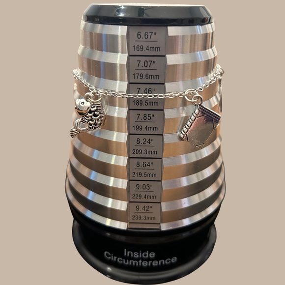 Inspired by Taylor Swift’s “Speak Now” bracelet; silver plated charm bracelet - Picture 5 of 11